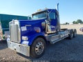2020 Kenworth W900 — photo 2 of 17 | VIN 1XKWD40XXLR402762