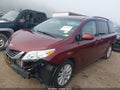 Photo 2 of 17 — 2013 Toyota Sienna