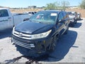 2018 Toyota Highlander — photo 2 of 21 | VIN 5TDZZRFH3JS280154