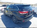 2018 Toyota Highlander — photo 3 of 21 | VIN 5TDZZRFH3JS280154