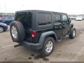 2016 Jeep Wrangler Unlimited — photo 4 of 17 | VIN 1C4BJWDGXGL144339