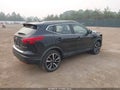 2018 Nissan Rogue Sport — photo 4 of 16 | VIN JN1BJ1CR1JW206855
