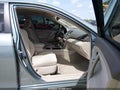 2010 Toyota Camry — photo 5 of 17 | VIN 4T1BF3EK9AU550113