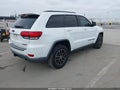 2017 Jeep Grand Cherokee — photo 4 of 19 | VIN 1C4RJFLG8HC849772