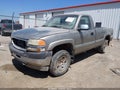 2001 GMC Sierra — photo 2 of 16 | VIN 1GTHC24UX1Z255982