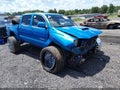 2011 Toyota Tacoma — photo 1 of 17 | VIN 3TMJU4GNXBM118784