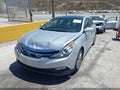 2014 Hyundai Sonata — photo 2 of 18 | VIN 5NPEC4AC9EH814462