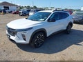 2024 Chevrolet Trax — photo 2 of 16 | VIN KL77LJE2XRC010596