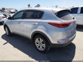 Photo 3 of 16 — 2017 Kia Sportage