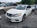 Photo 2 of 11 — 2016 Nissan Altima