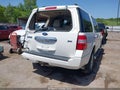 2012 Ford Expedition — photo 4 of 16 | VIN 1FMJU2A55CEF17781