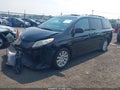2013 Toyota Sienna — photo 2 of 16 | VIN 5TDDK3DC1DS068151