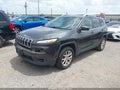 Photo 2 of 16 — 2016 Jeep Cherokee
