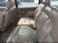 1997 Chevrolet Suburban 1500 — photo 8 of 17 | VIN 1GNEC16R7VJ442744