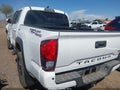2019 Toyota Tacoma — photo 3 of 16 | VIN 3TMAZ5CN3KM086208