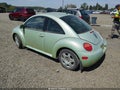 2001 Volkswagen Beetle — photo 3 of 12 | VIN 3VWCP21C41M441400