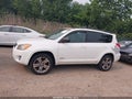 Photo 14 of 16 — 2011 Toyota RAV4