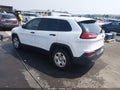 2016 Jeep Cherokee — photo 3 of 13 | VIN 1C4PJLAB8GW168022