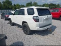 2018 Toyota 4Runner — photo 3 of 16 | VIN JTEZU5JR0J5176360