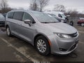 2019 Chrysler Pacifica — photo 1 of 16 | VIN 2C4RC1BG5KR523599