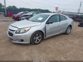 2014 Chevrolet Malibu — photo 2 of 17 | VIN 1G11B5SL1EF136086
