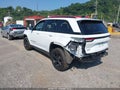 2023 Jeep Grand Cherokee — photo 3 of 17 | VIN 1C4RJHBGXP8742981