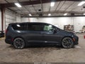 2019 Chrysler Pacifica — photo 13 of 18 | VIN 2C4RC1FG8KR732961