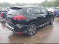 2017 Nissan Rogue — photo 4 of 15 | VIN 5N1AT2MV5HC841816