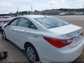 2012 Hyundai Sonata — photo 3 of 12 | VIN 5NPEB4AC0CH331801