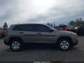 2016 Jeep Cherokee — photo 13 of 16 | VIN 1C4PJMAB8GW289168