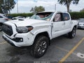 2016 Toyota Tacoma — photo 2 of 17 | VIN 3TMAZ5CN6GM012837