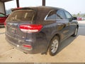 2016 Kia Sorento — photo 4 of 18 | VIN 5XYPG4A34GG171851