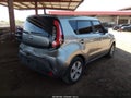 2016 Kia Soul — photo 4 of 16 | VIN KNDJN2A27G7356139