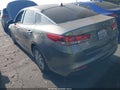 2018 Kia Optima — photo 3 of 21 | VIN 5XXGT4L33JG194834
