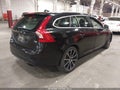 2017 Volvo V60 — photo 4 of 17 | VIN YV140MEK5H1339873