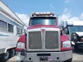 2022 Kenworth T880 — photo 13 of 16 | VIN 1NKZXPTX0NJ462160