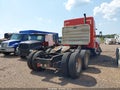 2020 Kenworth T680 — photo 4 of 15 | VIN 1XKYDP9X5LJ366992