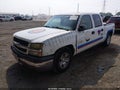 Photo 2 of 11 — 2004 Chevrolet Silverado 1500
