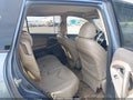 Photo 8 of 14 — 2006 Toyota RAV4