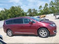 2017 Chrysler Pacifica — photo 13 of 16 | VIN 2C4RC1BG2HR832794