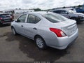 2018 Nissan Versa — photo 3 of 16 | VIN 3N1CN7AP2JL819702