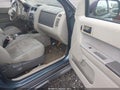 2012 Ford Escape — photo 5 of 16 | VIN 1FMCU0D74CKC00408