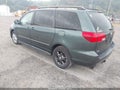 Photo 3 of 11 — 2004 Toyota Sienna