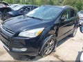 2016 Ford Escape — photo 2 of 16 | VIN 1FMCU0J94GUA27330