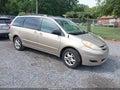 Photo 1 of 17 — 2006 Toyota Sienna