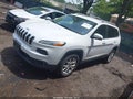 2015 Jeep Cherokee — photo 2 of 16 | VIN 1C4PJMCB7FW788166