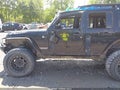 2013 Jeep Wrangler Unlimited — photo 6 of 15 | VIN 1C4BJWEG8DL500443