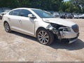 2014 Buick LaCrosse — photo 1 of 17 | VIN 1G4GD5G34EF162942