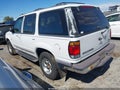 1997 Ford Explorer — photo 3 of 11 | VIN 1FMDU35P4VZB10075