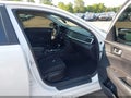 2019 Kia Optima — photo 5 of 22 | VIN 5XXGT4L32KG335720